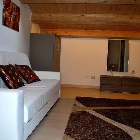 Apartment Paola *